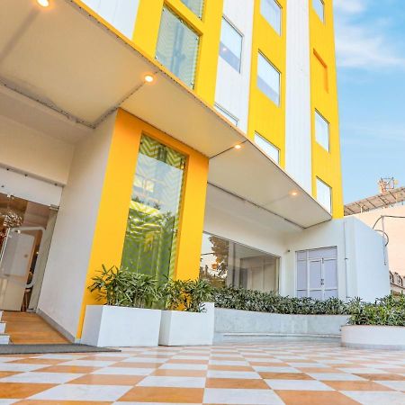 Bloom Hotel - Dzsálandhár Kültér fotó
