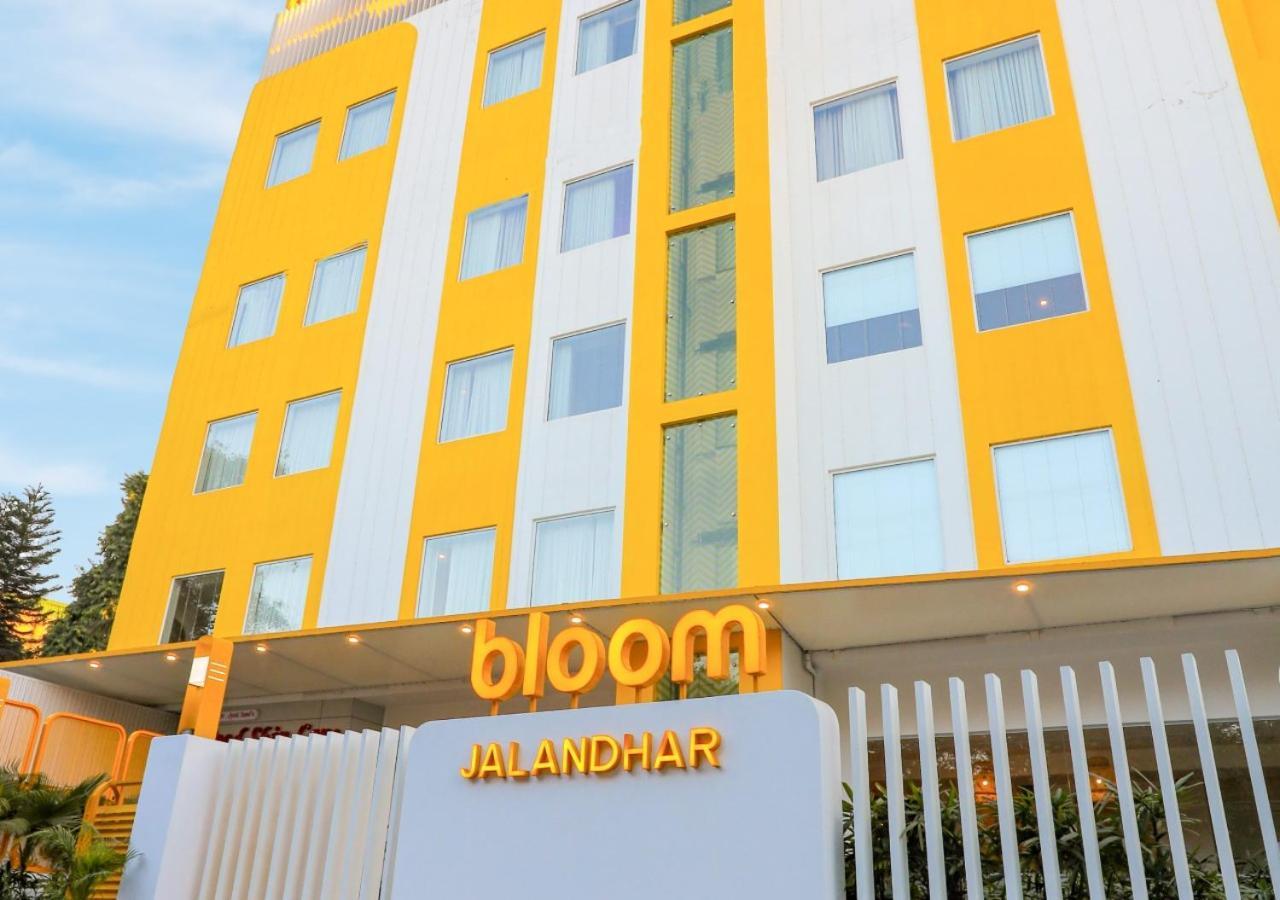 Bloom Hotel - Dzsálandhár Kültér fotó